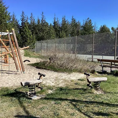 8 Person In Fjerritslev-by Traum